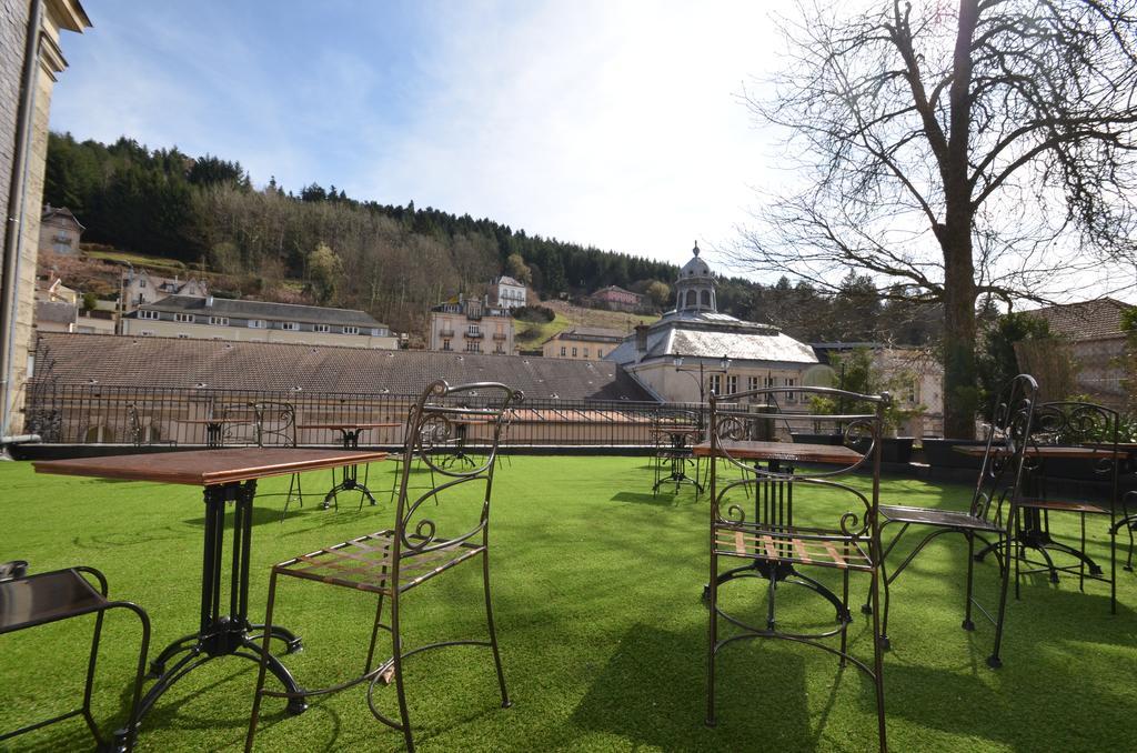 L'Empereur, Sa Femme Et Le Petit Prince Plombières-les-Bains Exterior foto